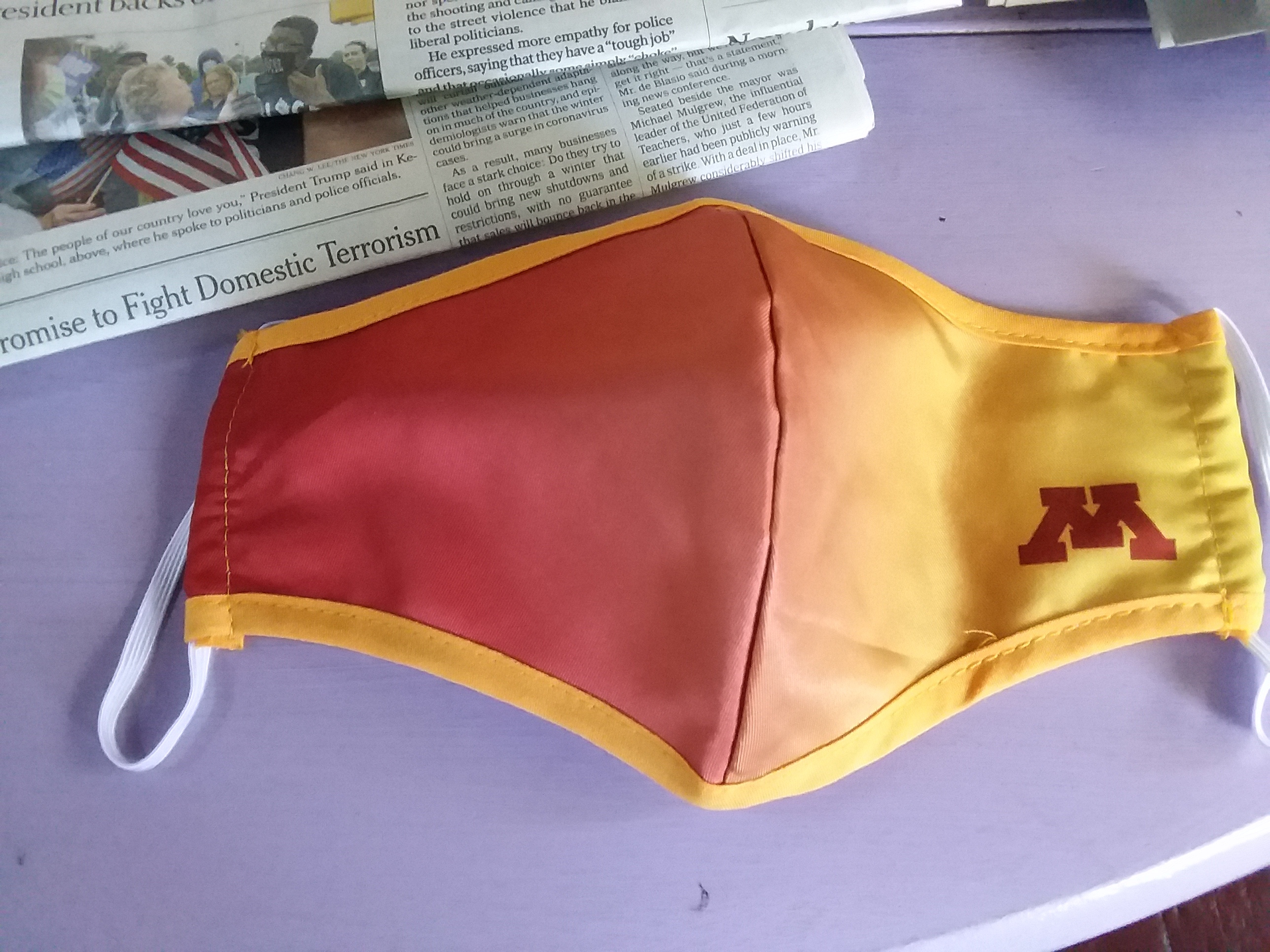 mask with U of MN logo
